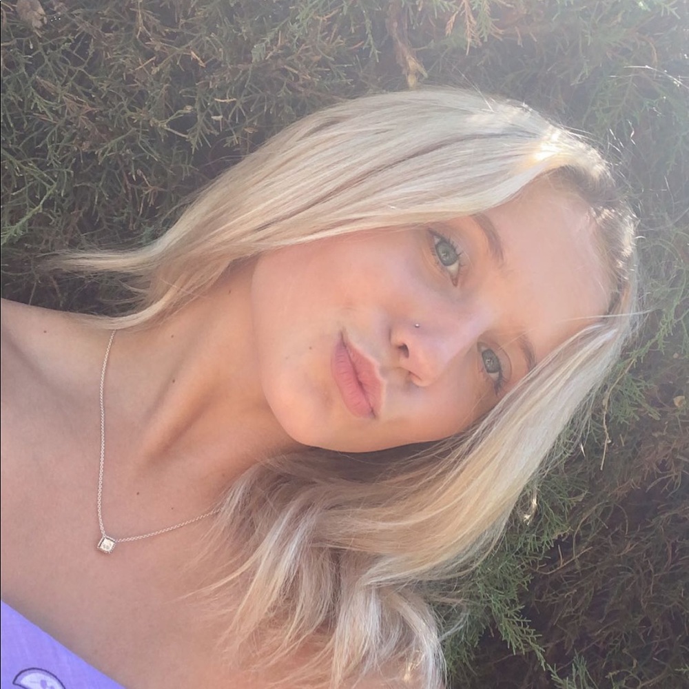 Meet your Posher, Tessa